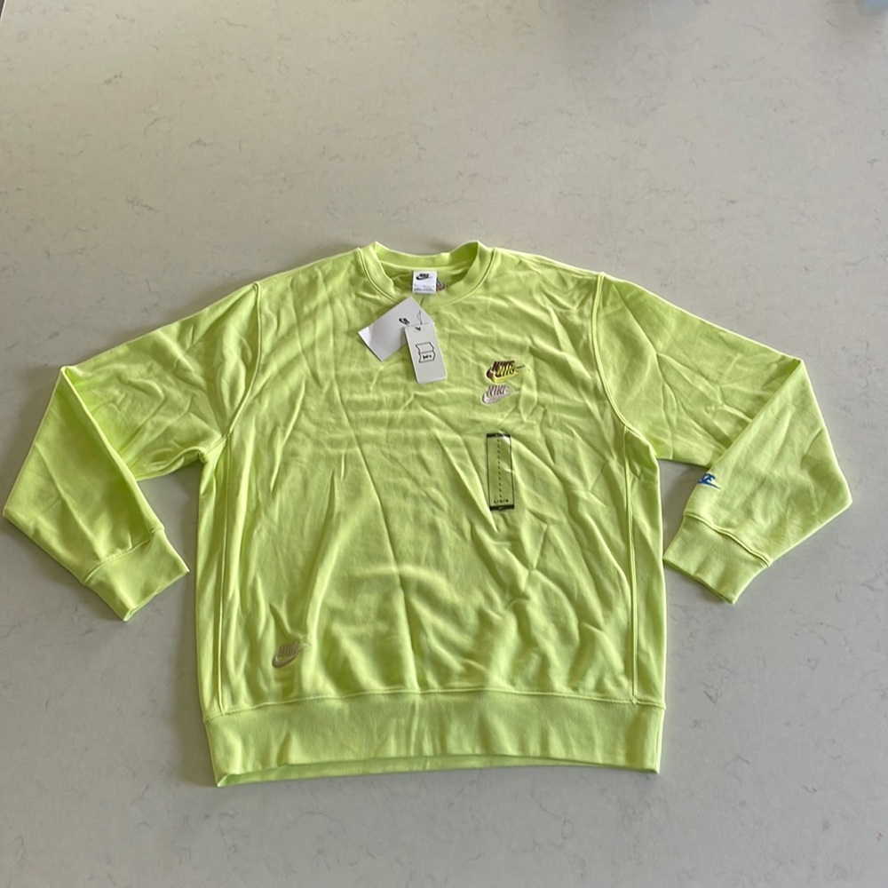Nike lime green pull over crew neck with triple nike logo (Mens Large)- NWT
